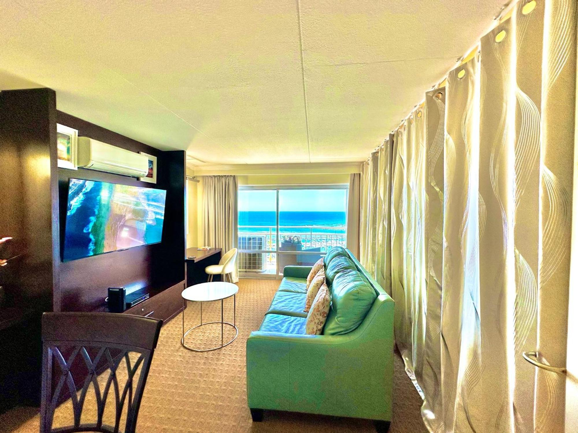 Waikiki Beach Experience! Luxury Oceanview Suite! Honolulu Extérieur photo