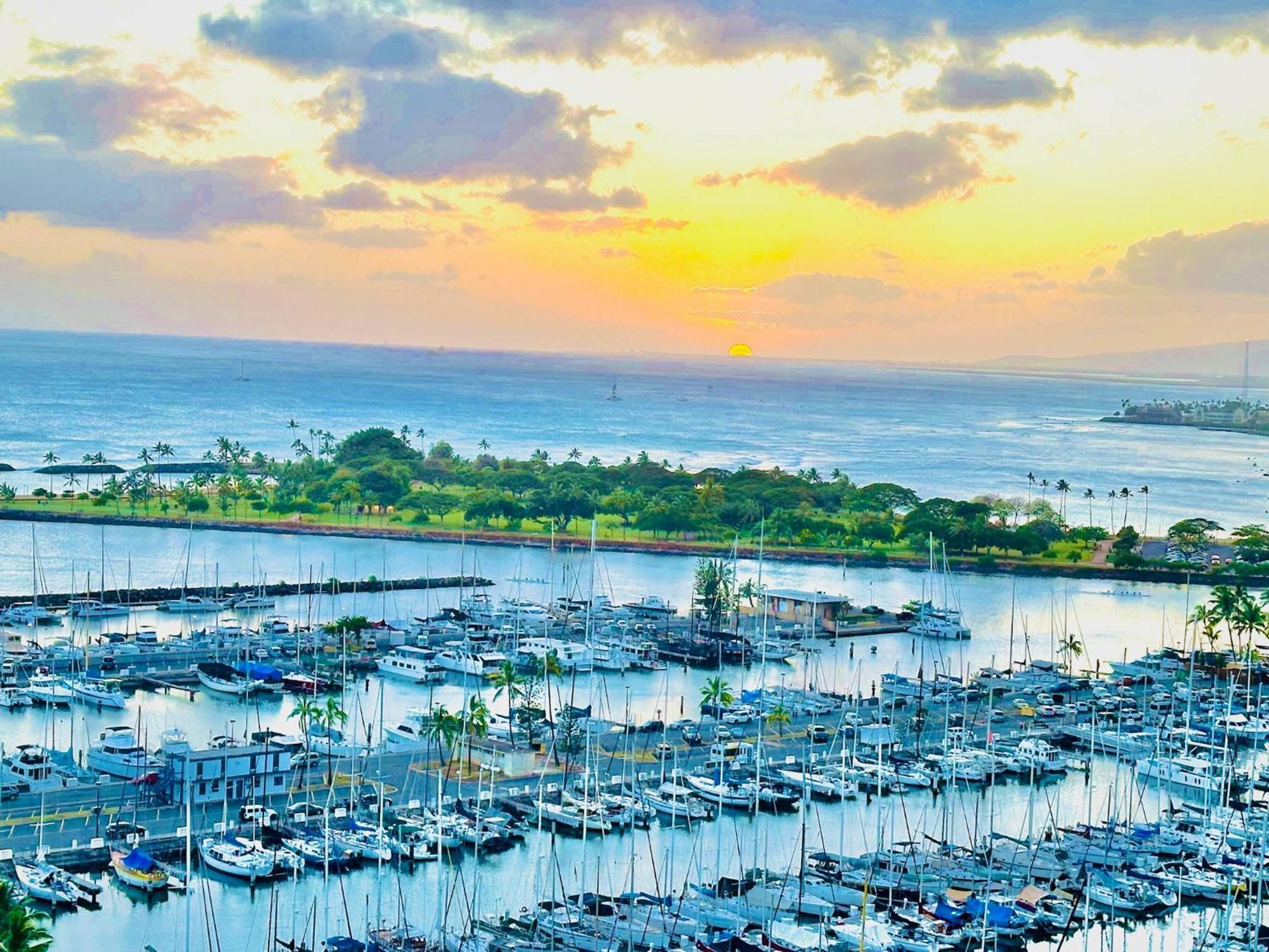 Waikiki Beach Experience! Luxury Oceanview Suite! Honolulu Extérieur photo