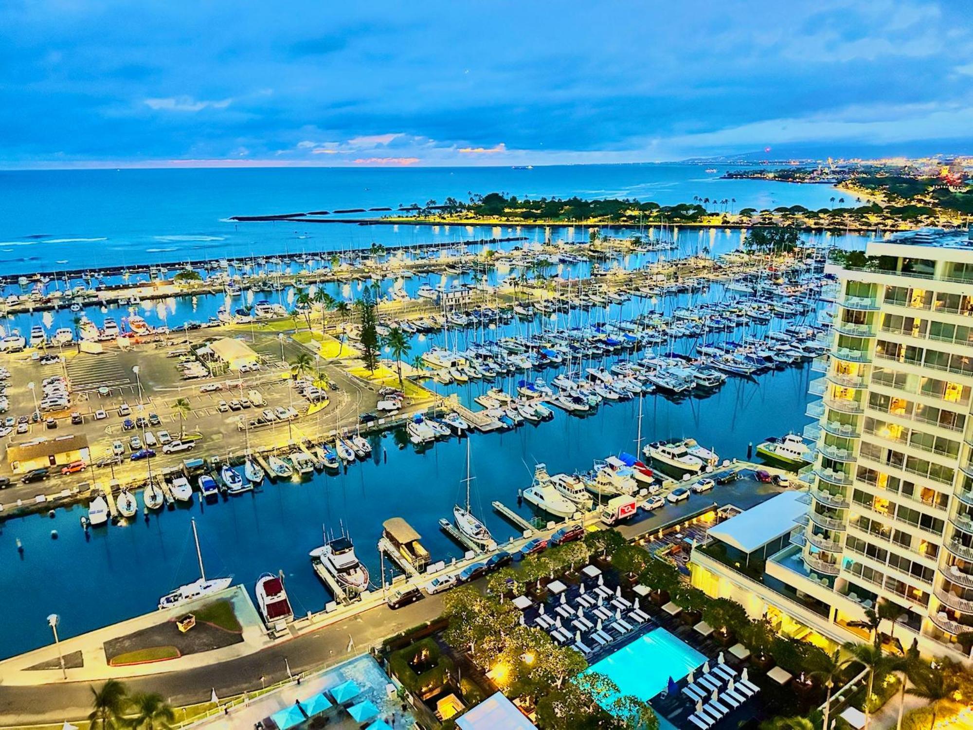 Waikiki Beach Experience! Luxury Oceanview Suite! Honolulu Extérieur photo
